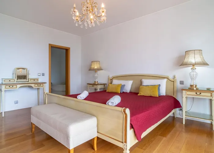 Star Villa With Private Heated Pool In Funchal